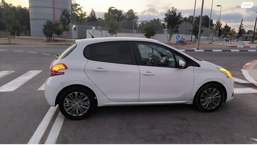 מודעת רכב פיג'ו 208