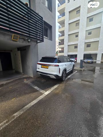 J7 Luxury פלאג-אין אוט׳ 1.5 (143 כ״ס)