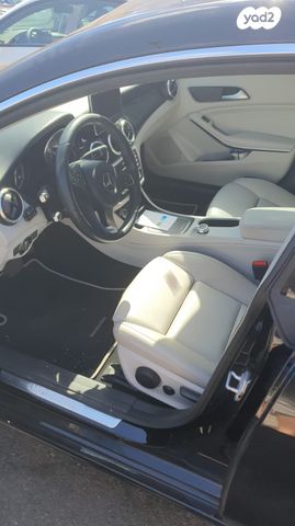 מודעת רכב מרצדס-בנץ CLA