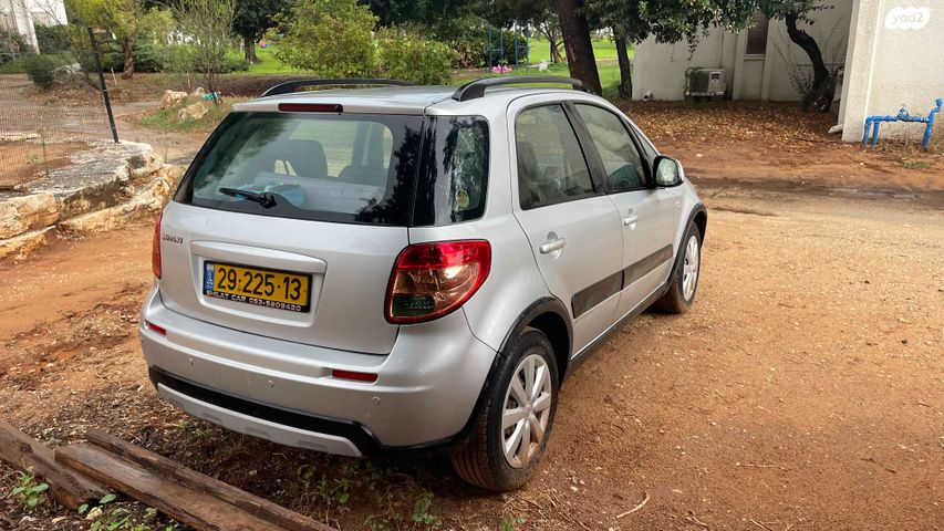 סוזוקי SX4