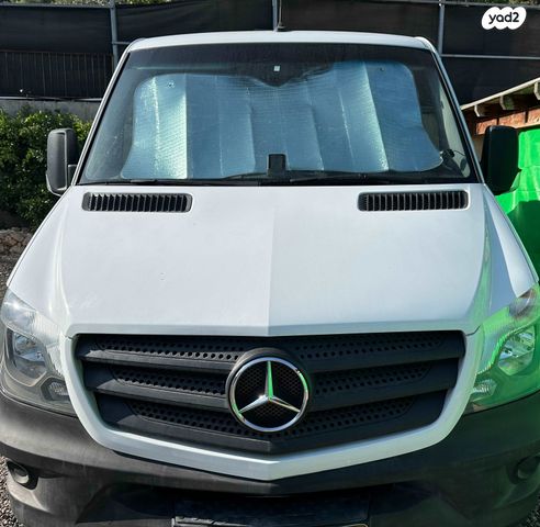 מודעת רכב מרצדס-בנץ ספרינטר