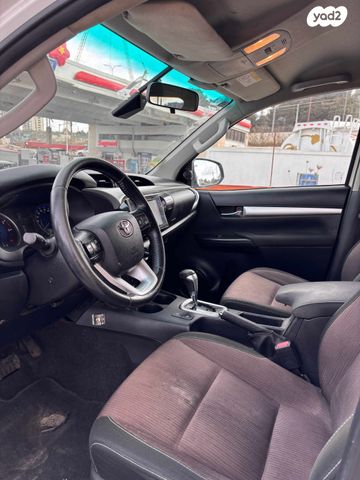 טויוטה היילקס