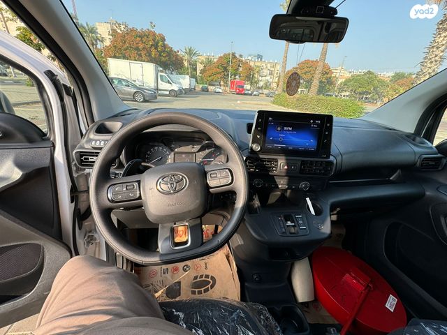 טויוטה פרואייס סיטי