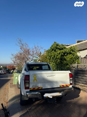 מודעת רכב איסוזו די-מקס