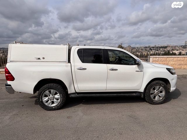 טויוטה היילקס