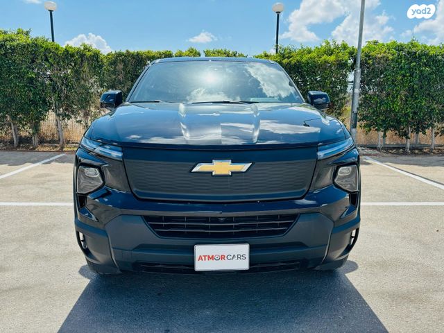 מודעת רכב שברולט סילברדו EV