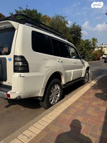 מיצובישי פג'רו