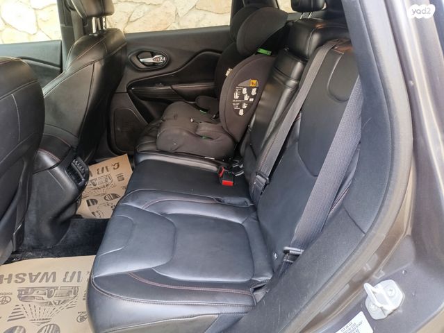 ג'יפ צ'ירוקי