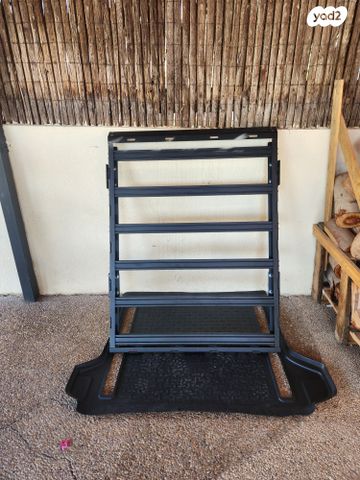 טויוטה לנד קרוזר