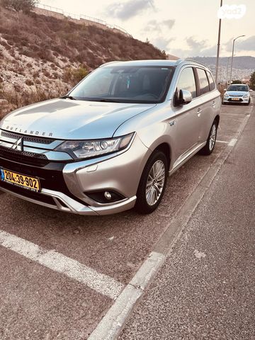 מודעת רכב מיצובישי אאוטלנדר