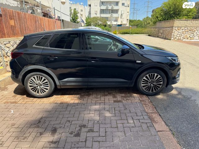 אופל גרנדלנד