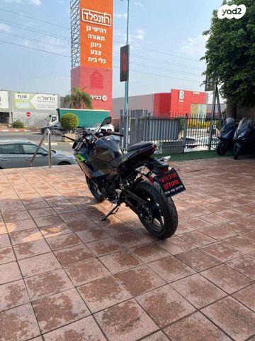 קאוואסאקי נינג'ה 500