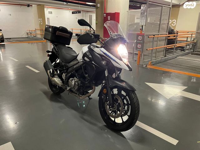 סוזוקי DL650A וי-סטרום