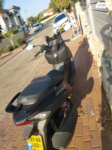 מודעת רכב סאן יאנג ג'וי-מקס Z-250