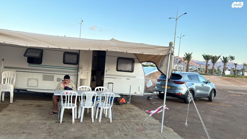 מודעת רכב נגרר (קראוון נגרר)