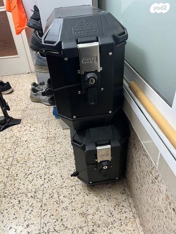 feedItemObj.data.row_1