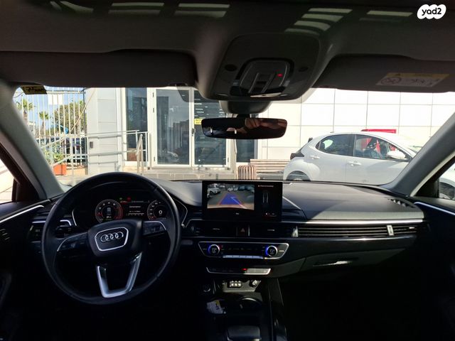 מודעת רכב אאודי A4 1