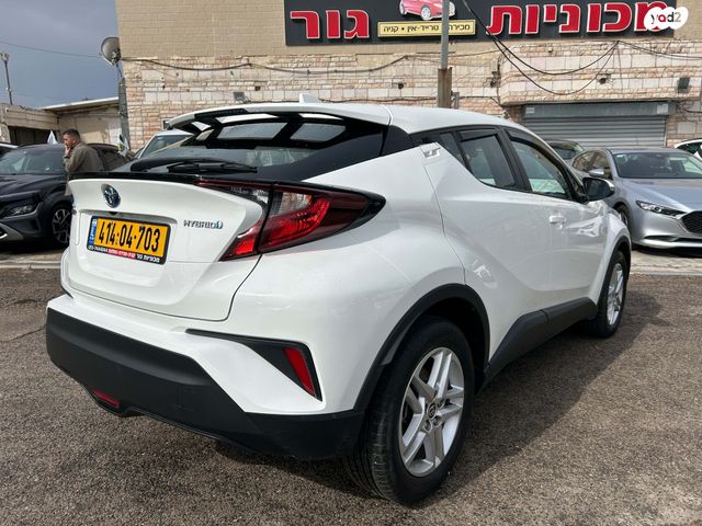 טויוטה C-HR
