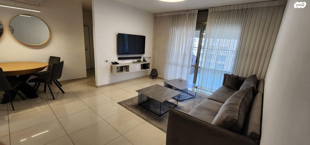 דירה, עמנואל זיסמן 17, חומת שמואל, הר חומה, ירושלים