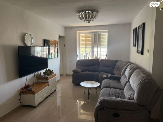 שדרות וייצמן 14