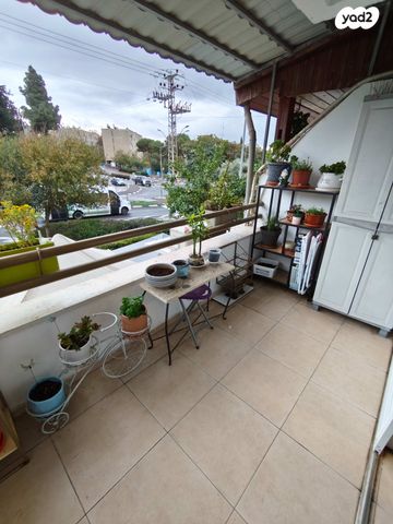 דירה, דרך אריאל שרון 18, בן גוריון, נצרת עילית / נוף הגליל