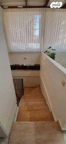 דירה, תורה מציון 14, רוממה, ירושלים