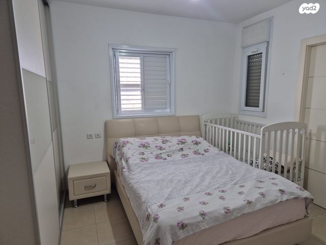 דירה, הר הצופים 7, רחובות ההולנדית, רחובות