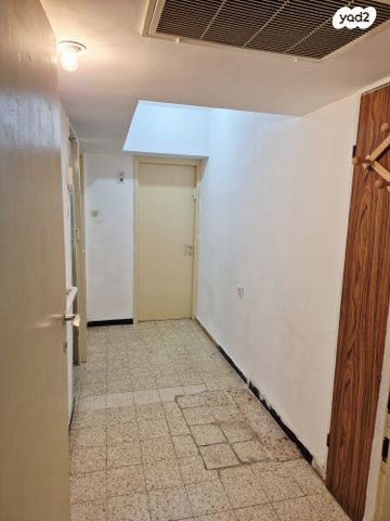 דירה, שאול המלך 135, שכונה י"א, באר שבע