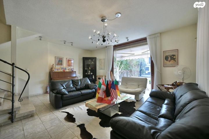 בית פרטי/ קוטג', הניצנים 15, נווה עוז, פתח תקווה