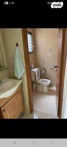 דירת גן, ז'בוטינסקי 1, שיכון ד, טבריה