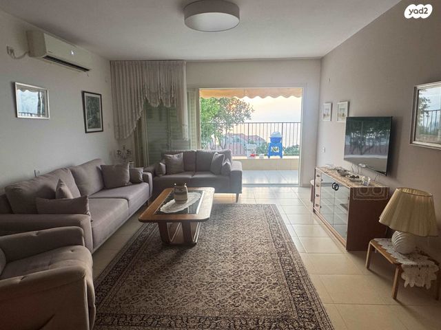 דירה, אביגדור המאירי 8, רמת שאול, חיפה