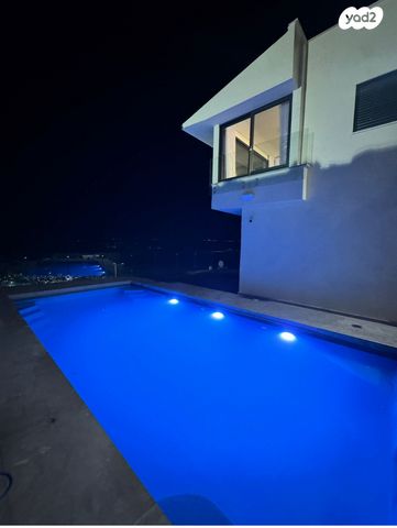 דו משפחתי, חלמונית 32, מורדות טבריה, טבריה