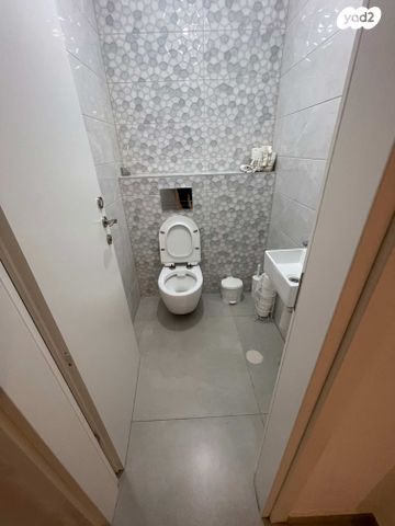 דירה, יצחק שמיר 14, נווה שרון / שער העיר, נתיבות