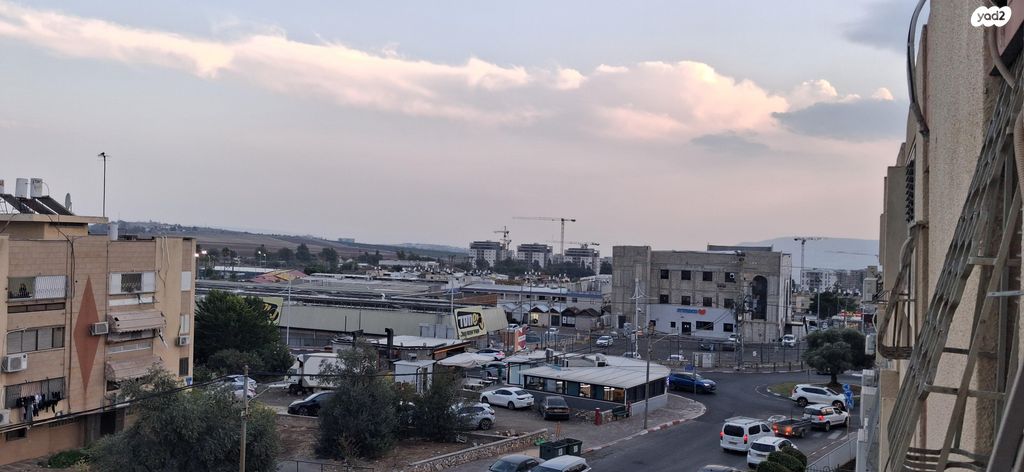 דירה, שז"ר 1, שיכון ד, טבריה