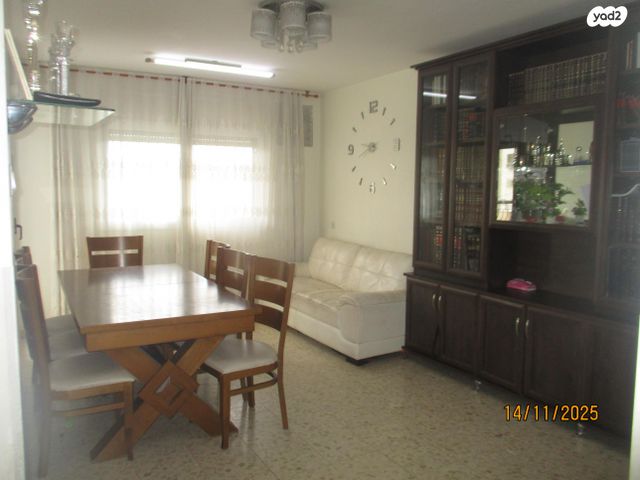 דירה, רב ושמואל 5, אחוזת ברכפלד, מודיעין עילית