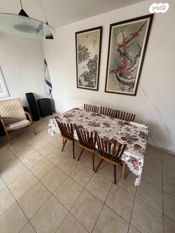 דירה, שדרות העצמאות 41, רוטשילד עצמאות, בת ים