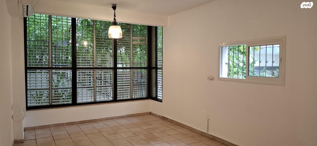 דירה, ארלוזורוב 9, שכונת חשמונאים, מרכז העיר א, רמת גן