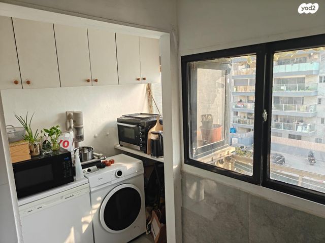 דירה, מעפילי אגוז 32, נווה חן, תל אביב יפו