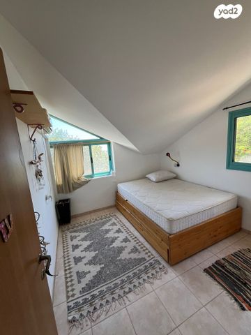 בית פרטי/ קוטג', כנרת 1, לבנים, לבנים