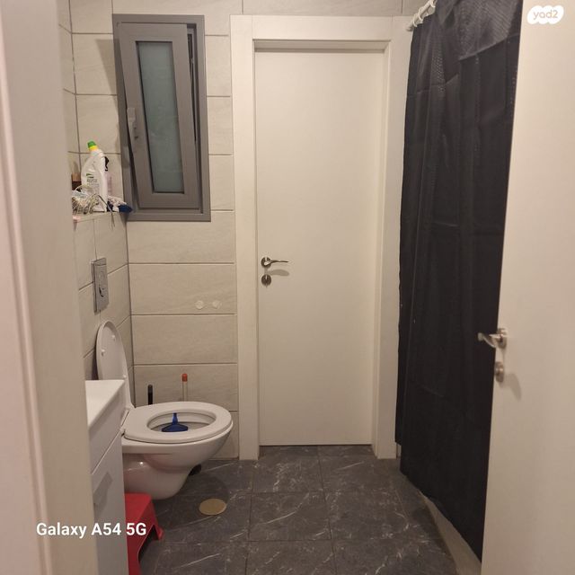 דירה, דרך מגדיאל 17, שאר העיר, הוד השרון