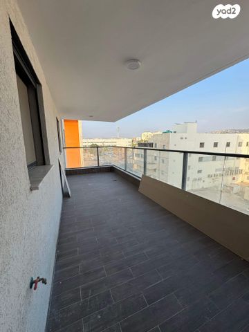 דירה, הרב פרץ ציוני 5, מרכז העיר, עפולה