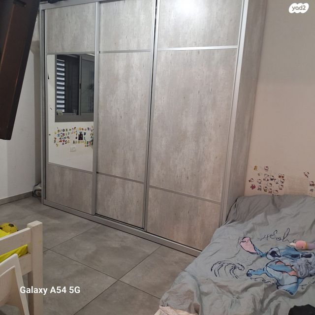 דירה, דרך מגדיאל 17, שאר העיר, הוד השרון