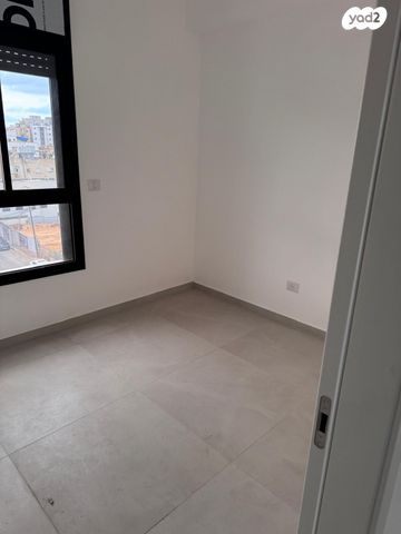 דירה, זמנהוף 5, נאות רחל, חולון