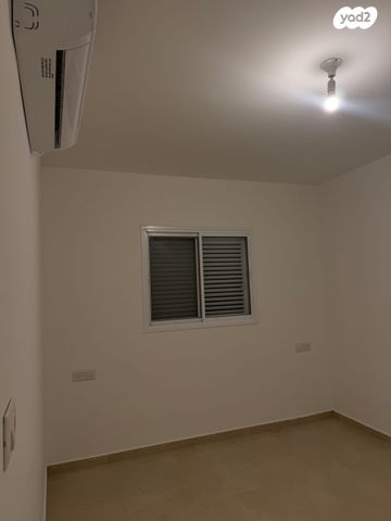 יחידת דיור, יד ושם 5, סלע, רחובות