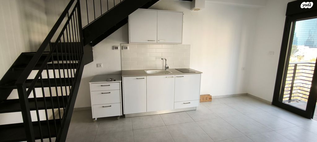 דירה, הגר"א 10, נווה שאנן, תל אביב יפו