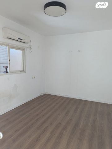 דירה, ד"ר כהן 2, שכונת בן גוריון, מרכז העיר ג', רמת גן