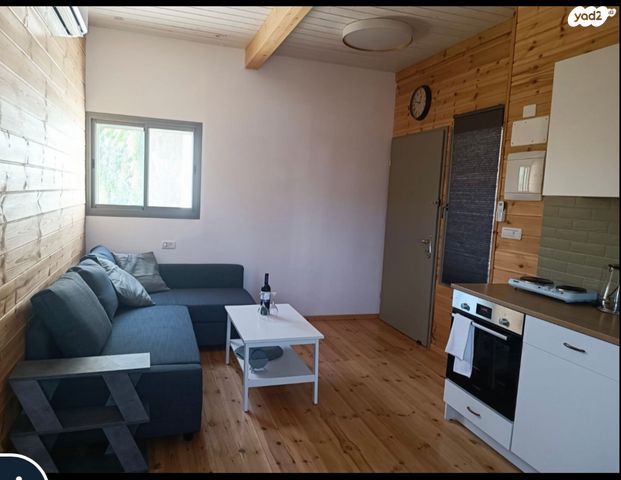 יחידת דיור, נורית, נורית, נורית