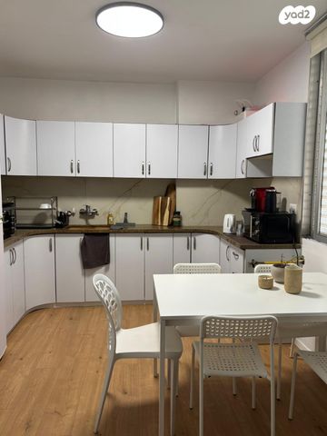 דירה, הרצל 187, ב' / צפון מערב העיר, רחובות