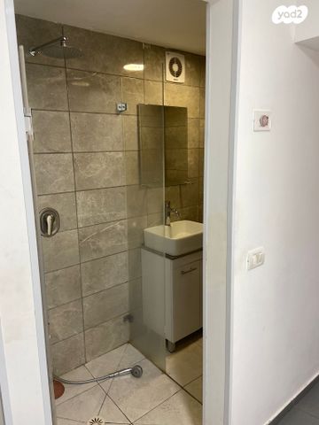 יחידת דיור, אבן גבירול 1, נאות שקמה, ראשון לציון