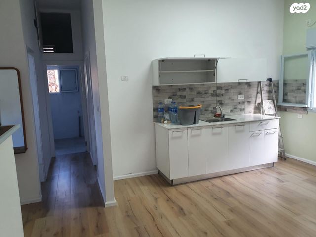 דירה, הלל 9, הדר עליון, חיפה